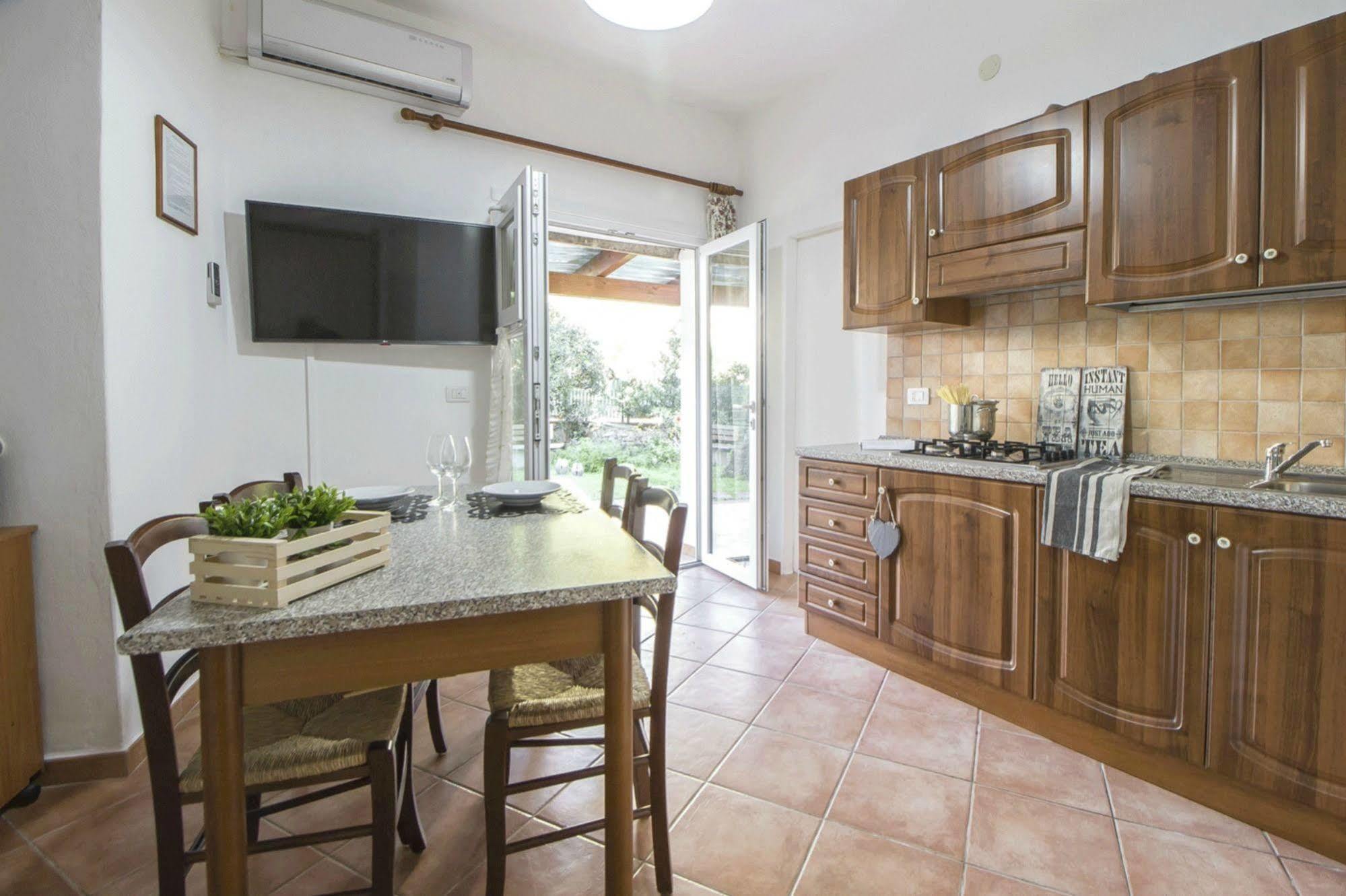 Casa Vacanze Cau - Viale Europa Alghero Dış mekan fotoğraf