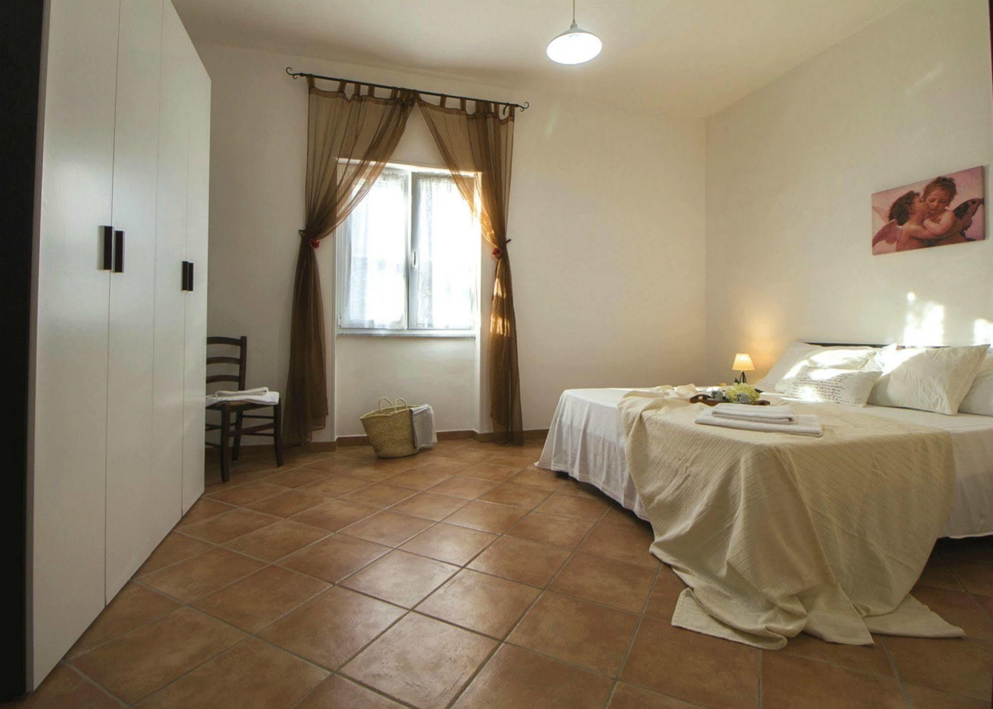 Casa Vacanze Cau - Viale Europa Alghero Dış mekan fotoğraf